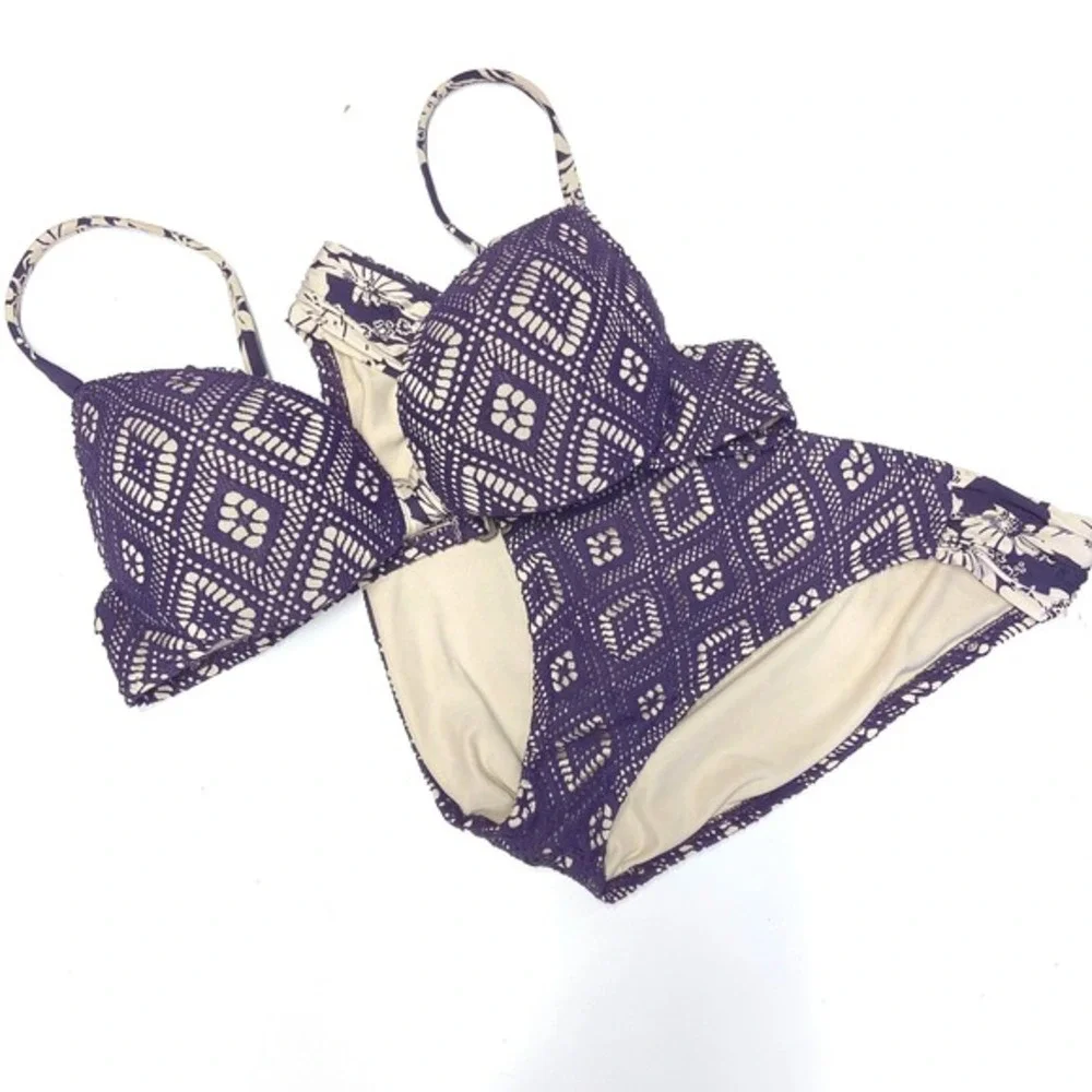 BECCA by Rebecca Virtue Purple Crochet Bikini Swimsuit Set Size‎ M Top L Bottoms